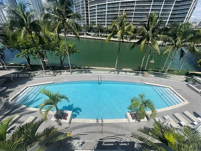 901 Brickell Key Blvd #609 — Photo 22