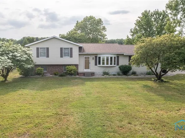 5910 Berkey Southern Rd, Whitehouse, OH 43571