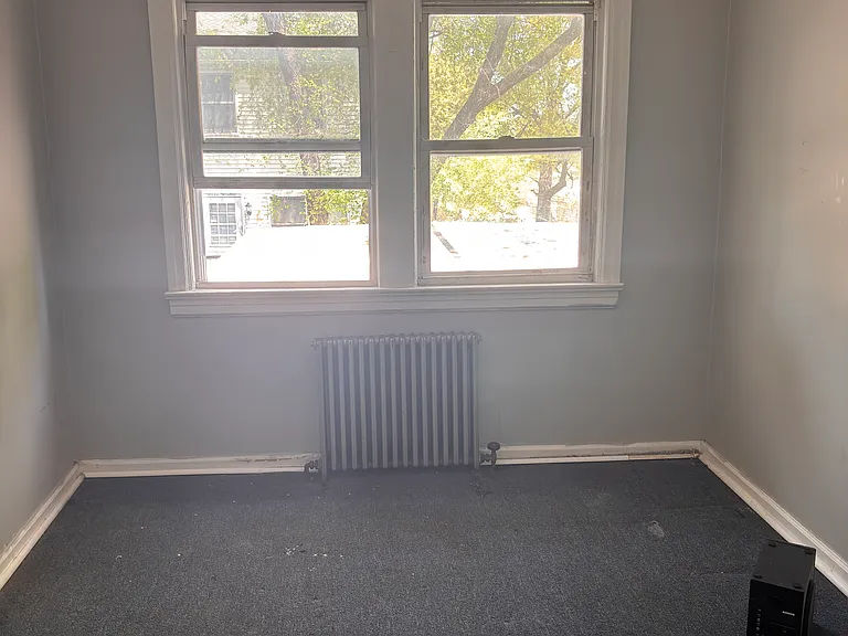 174-176 Jefferson St #2 — Photo 3
