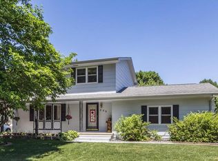 205 Gray Ave, Waukee, IA 50263