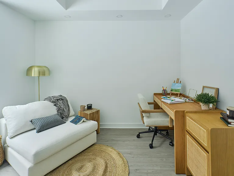 383 Albert St — Photo 16