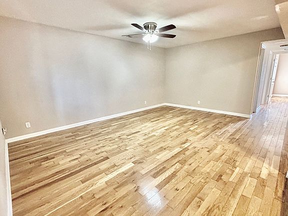 4th image of 3635-3645 Warwick Blvd #3645-19