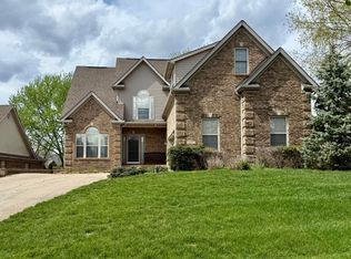 1217 Angus Trl, Lexington, KY