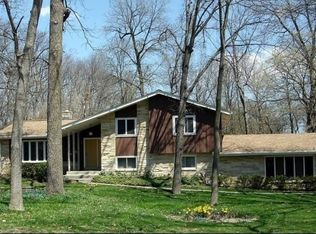 2454 N 117th St, Wauwatosa, WI 53226