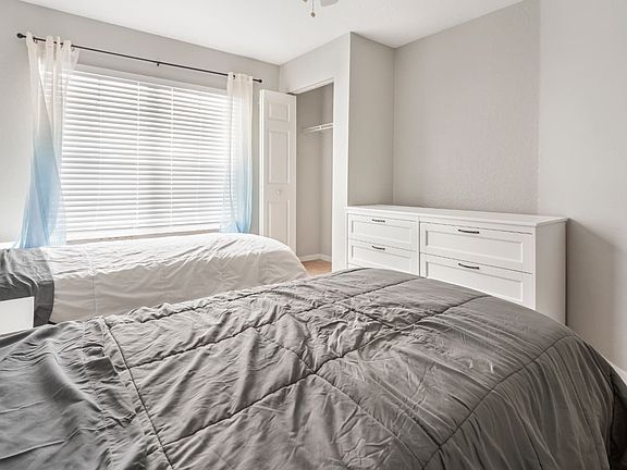 4th image of 4013 Venetian Bay Dr APT 103