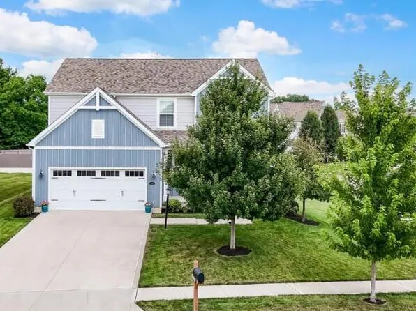 102 Moore Ct, Pickerington, OH 43147