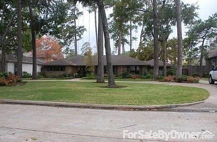 5th image of 321 Pinehaven Dr
