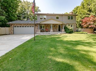 203 Pinecrest Rd, Whitehall, MI 49461