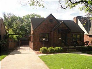 1st image of 1478 N Woodrow Ave