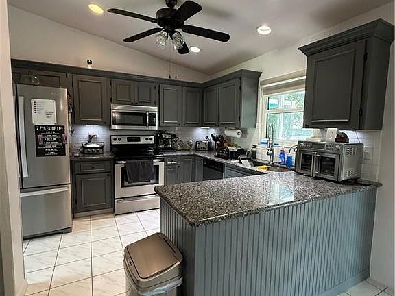 2nd image of 8341 CARDINAL RD