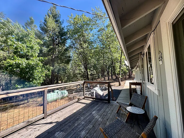 4425 Sierra Springs Dr — Photo 45