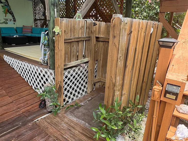 9006 Seagrape Ln — Photo 19