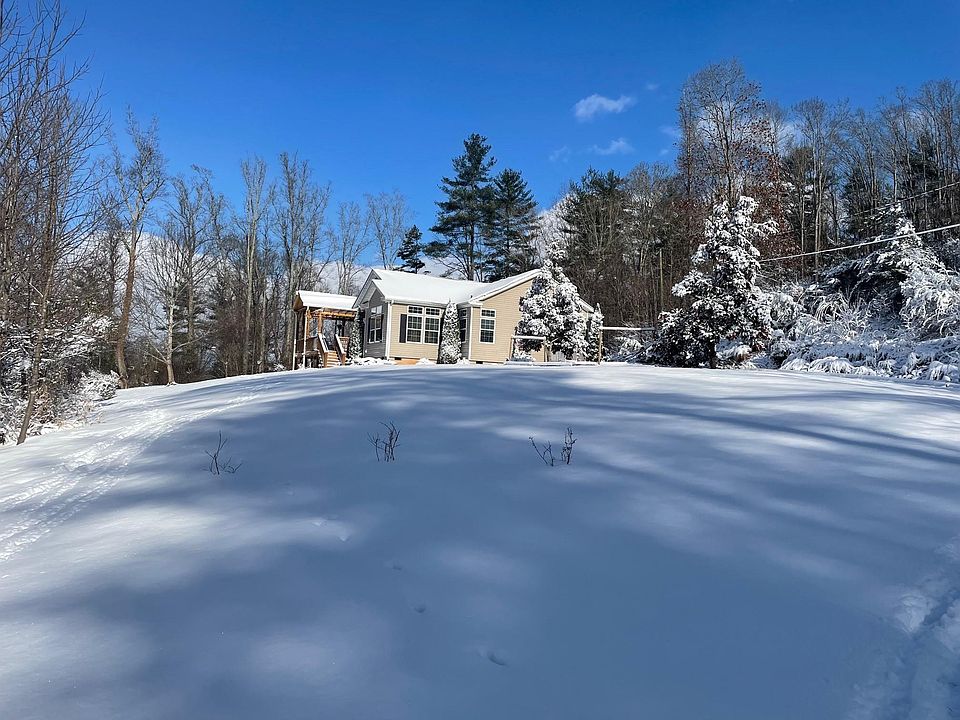 1st image of 10 Northside Dr