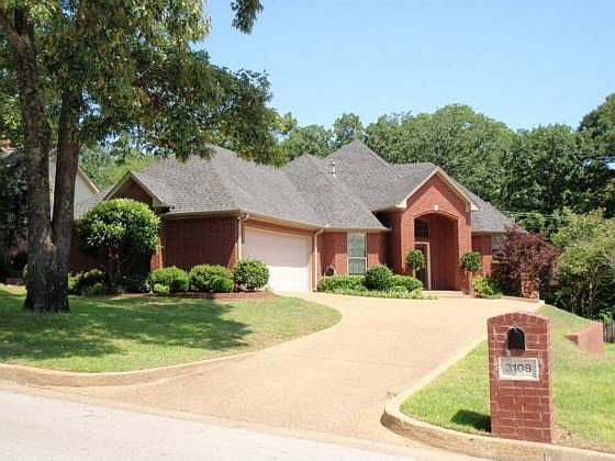 1st image of 3108 Lake Forest Dr