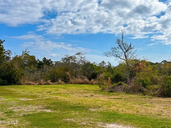 LOT 9867 Pollock St, Beaufort, NC 28516