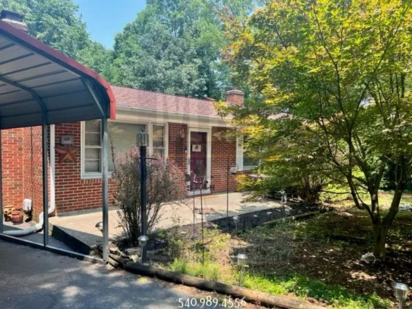 3203 Ledgewood Ave, Roanoke, VA 24018