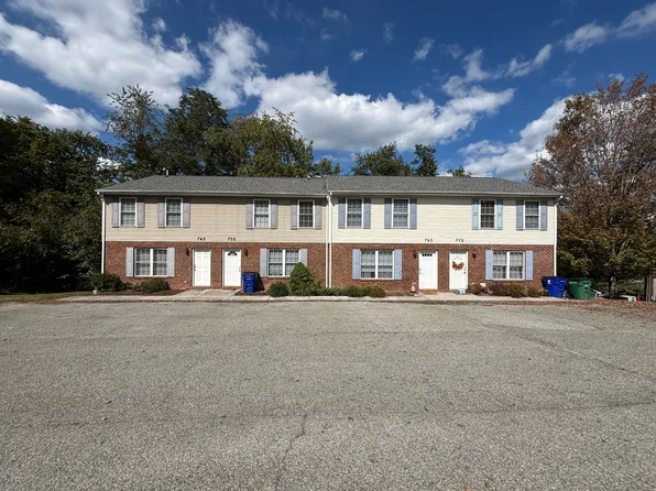 745 E Main St, Christiansburg, VA 24073