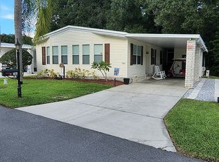 784 Gladiola Dr, Auburndale, FL 33823