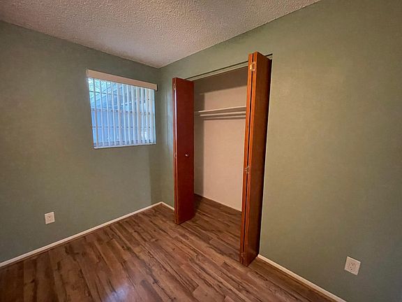 3rd image of 371 W Holly Dr