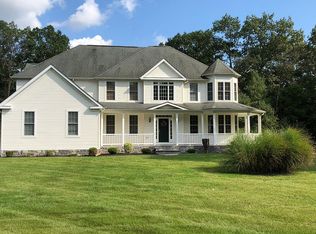 4 Harvest Dr, Pittsgrove, NJ 08318