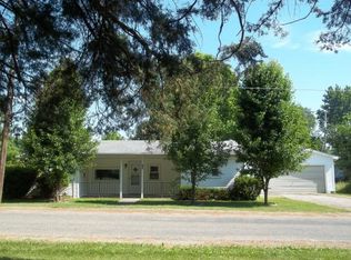 719 W Fillmore Ave, Charleston, IL