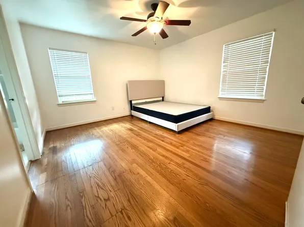 3402 Linkwood Dr, Houston, TX 77025