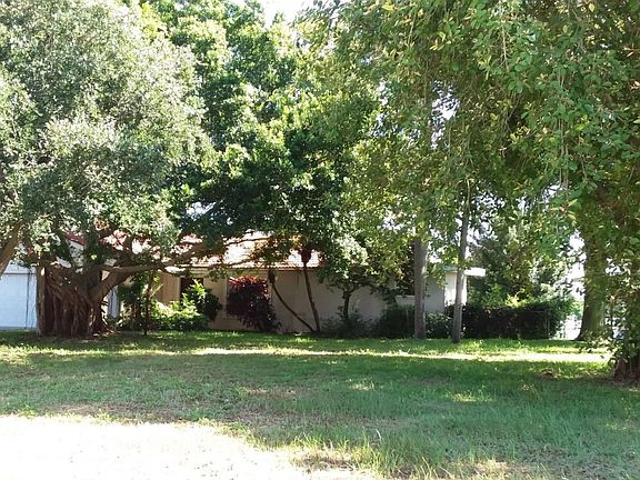2nd image of 1931 Kansas Ave NE