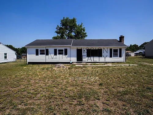 1649 Delmar Ave Photo 1