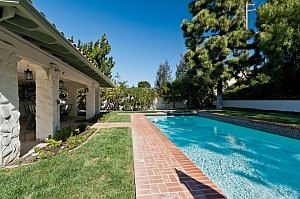 2nd image of 744 Valley Vista Dr