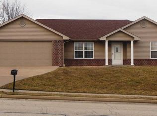 190 Jupiter St, Holts Summit, MO 65043