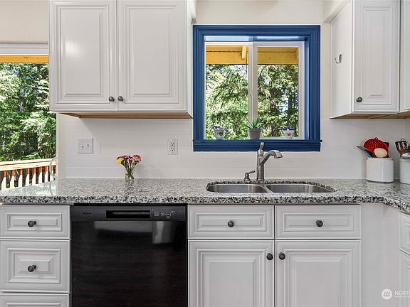 5th image of 9605 138th Street Ct NW