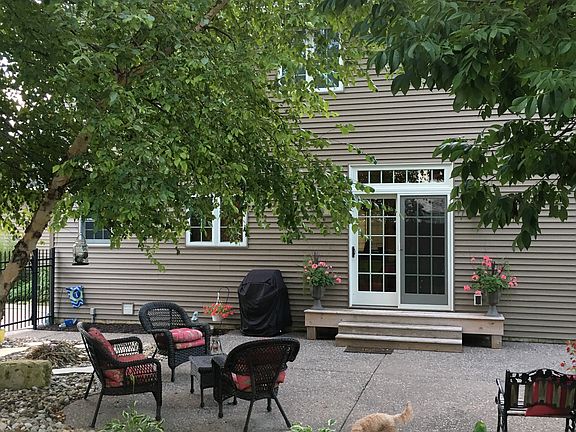 Outdoor patio