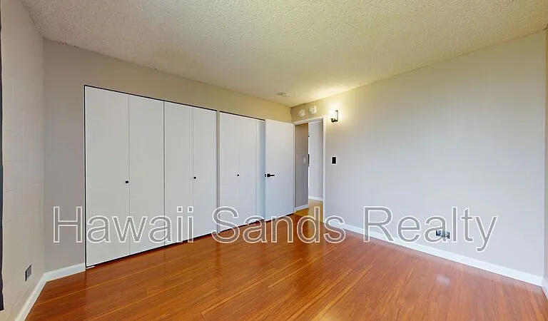 1128 Ala Napunani St #404 — Photo 14