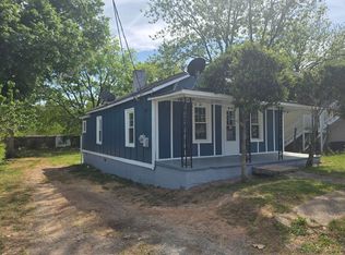 904 Crowder St, Winston Salem, NC 27107