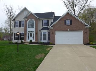 27007 Springside Ln, Olmsted Falls, OH