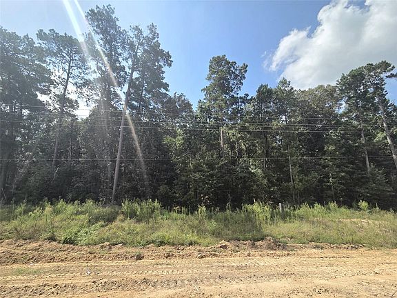4th image of 7.5 Acres Hwy #105