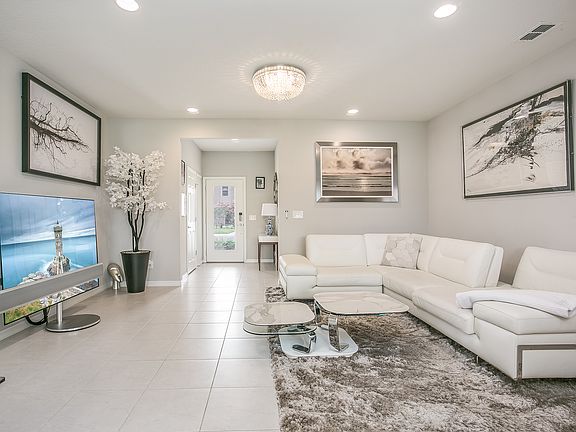 4th image of 7012 Butterfly Ct