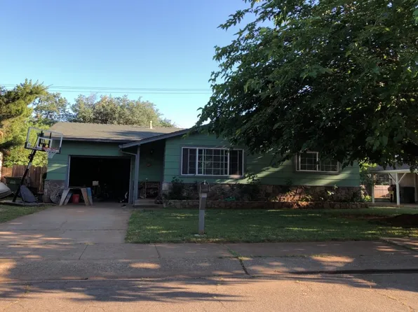 2097 Martian Way, Redding, CA 96002