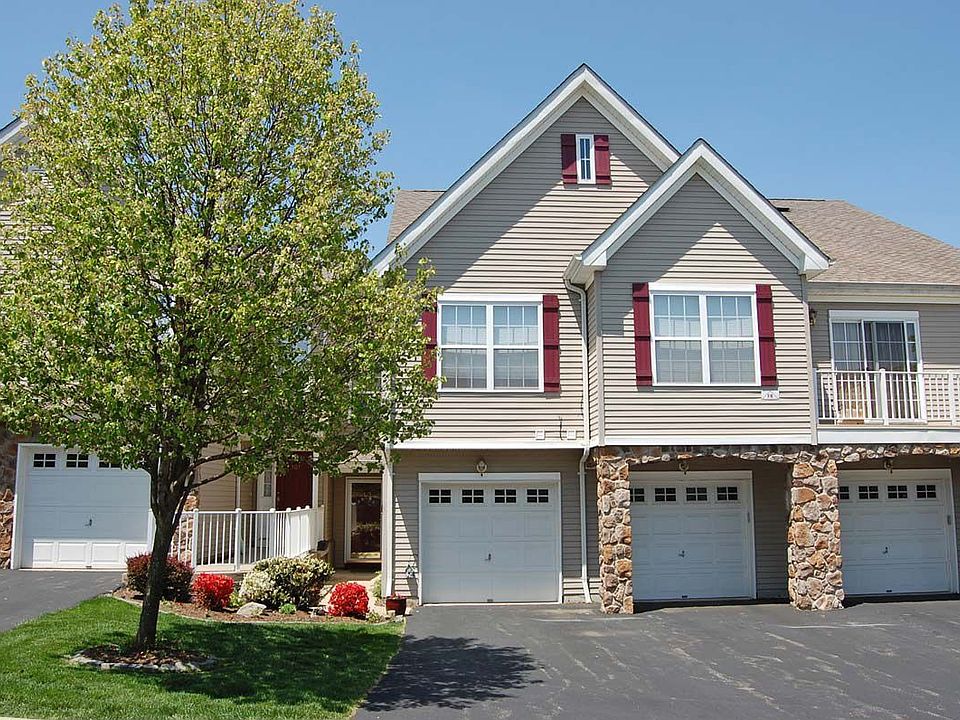 305 Boulder Ridge Drive