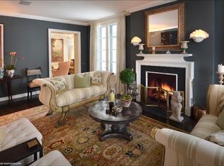 776 N Green Bay Rd, Lake Forest, IL 60045