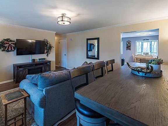4th image of 5654 Bondy Dr