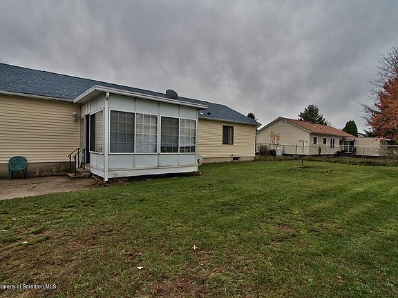 2nd image of 105 Donny Dr