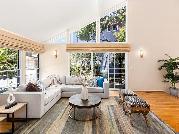 5th image of 10235 Mossy Rock Cir