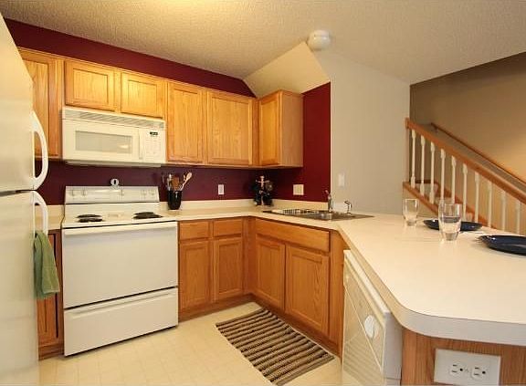 5th image of 1641 Riverwood Dr