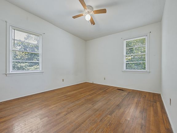 3rd image of 1641 Atkamire Dr