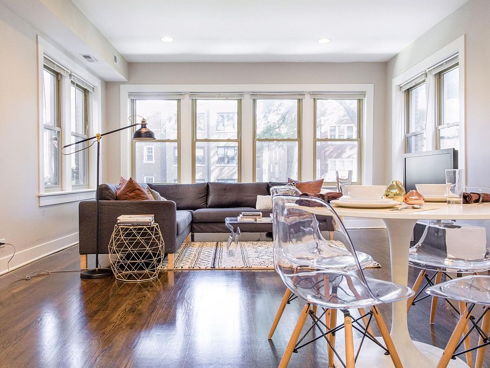 1st image of 2025 W Farragut Ave