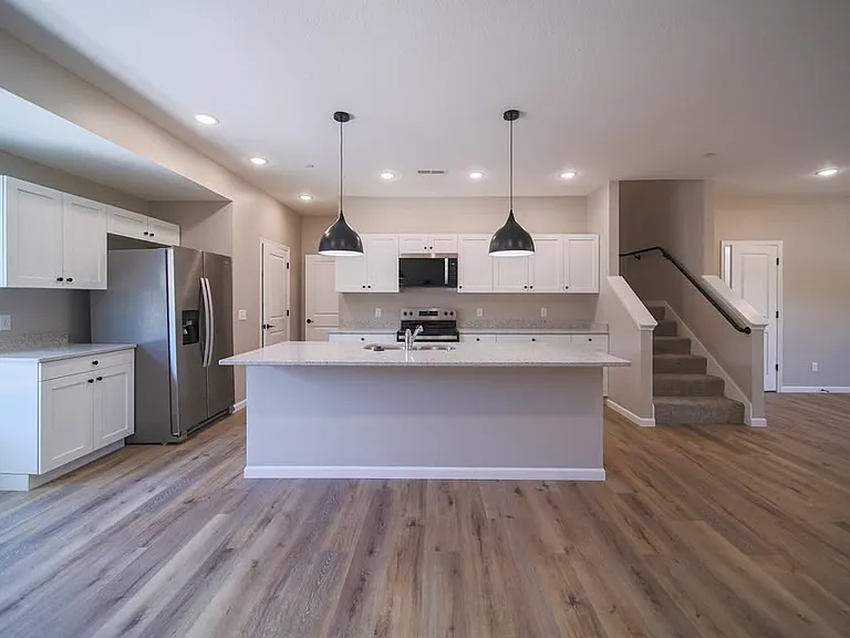 1210 Devils Glen Rd — Photo 21