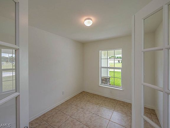 5th image of 25 NE 11th Lane Cpe