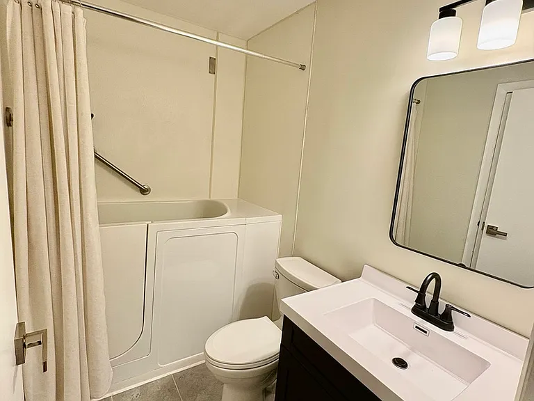 228 Dakota Ct #A — Photo 15