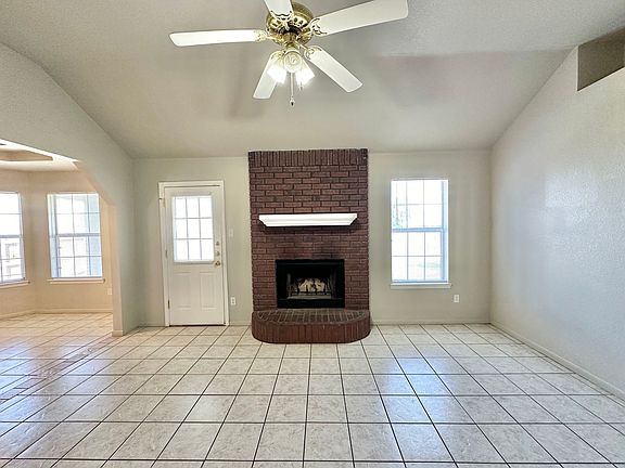 4th image of 3302 Trey St